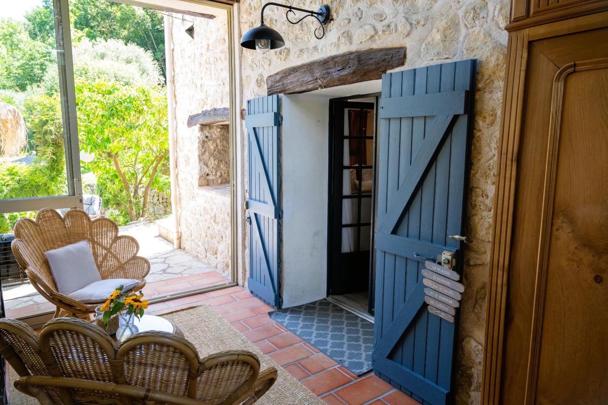 Domaine Les Deux Roches Apartment Le Bar-sur-Loup Room photo
